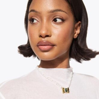 bow pearl necklace 2 330x330 - Bow Pearl Necklace