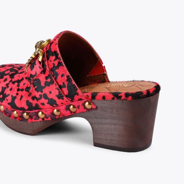 Mansion Clog Mansion Clog