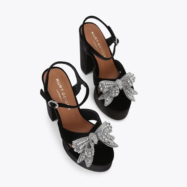 Platform sandalen met strik Platform sandalen met strik