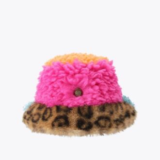 Poppy-buckethoed